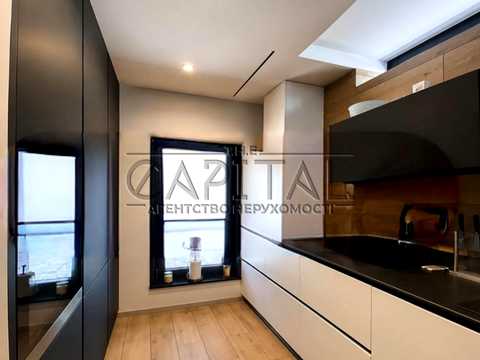 1880121048956630