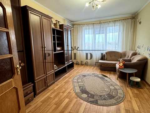 квартира за адресою Романа Шухевича просп. (Генерала Ватутіна), 4