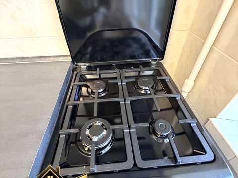 квартира за адресою Леся Курбаса просп., 12-В