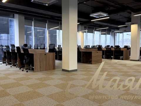 комерційна за адресою Товарна вул., 1