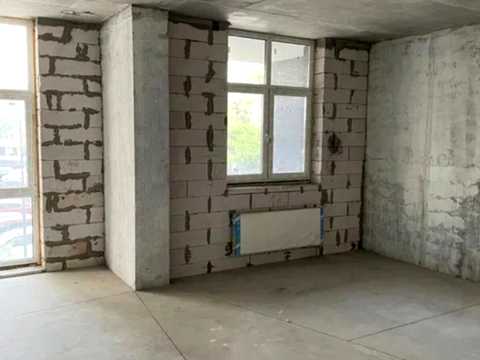 комерційна за адресою Микільсько-Слобідська вул., 8