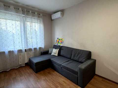 квартира за адресою Софії Русової вул., 7