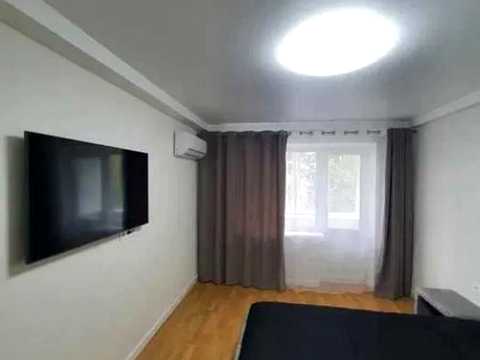 квартира за адресою Дарницький бульв., 11