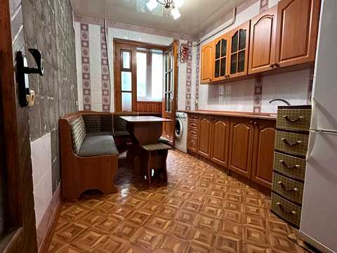 квартира по адресу Владислава Бувалкина ул. (Генерала Бочарова), 71/2