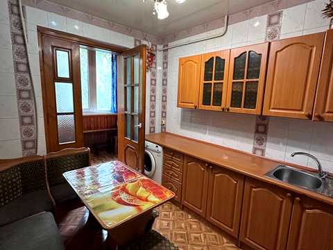 квартира по адресу Владислава Бувалкина ул. (Генерала Бочарова), 71/2