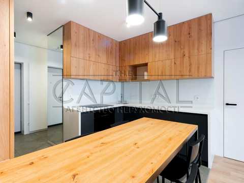 квартира за адресою Зарічна вул., 6 к1