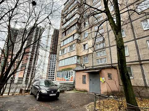 квартира за адресою Миколи Міхновського бульв. (Дружби народів), 3