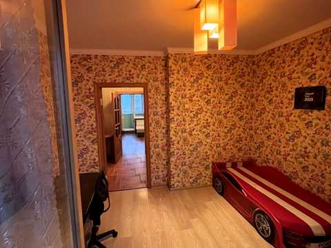 квартира за адресою Милославська вул., 35