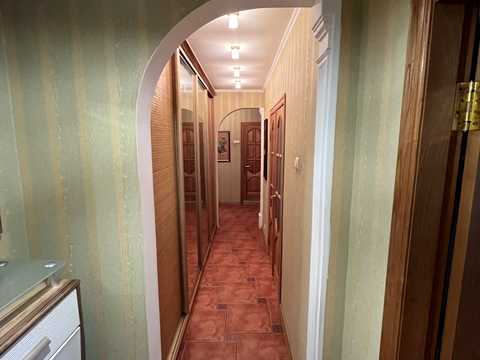 квартира за адресою Милославська вул., 35