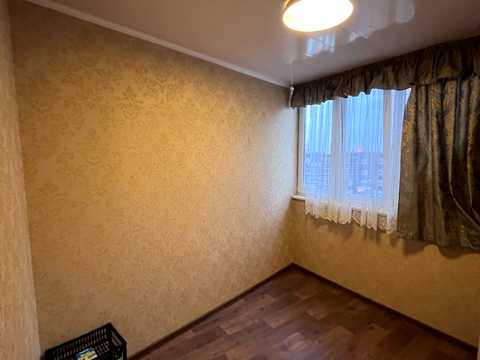 квартира за адресою Милославська вул., 35