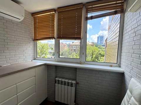 квартира за адресою Антоновича вул. (Горького), 90-92
