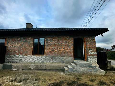 коммерческая по адресу Возрождение Украины ул., 32
