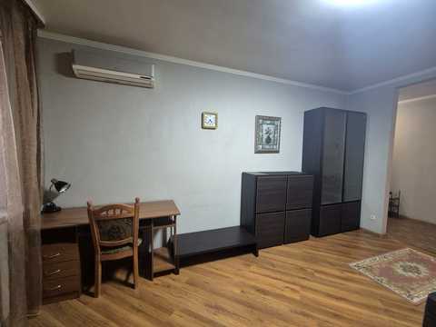 квартира за адресою Робоча вул., 18