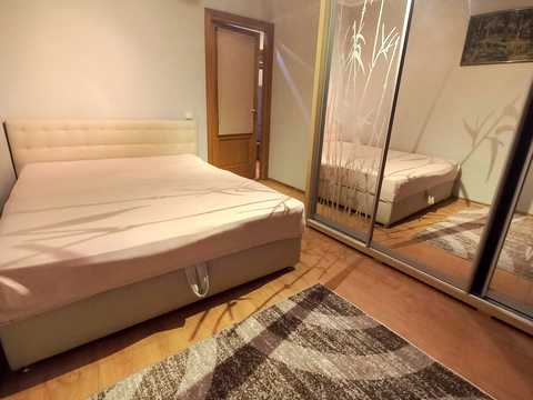 квартира по адресу Петропавловская ул., 11
