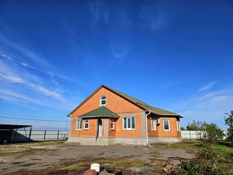 будинок за адресою с. Лозуватка, Садова