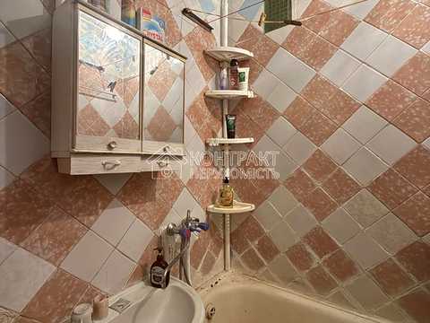 квартира за адресою Нескорених вул. (Героїв Праці), 15б