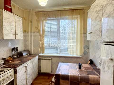 квартира за адресою Нескорених вул. (Героїв Праці), 15б