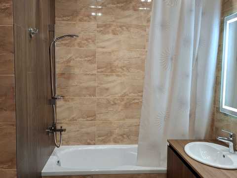 квартира по адресу Олеся Бердника ул., 1-Г