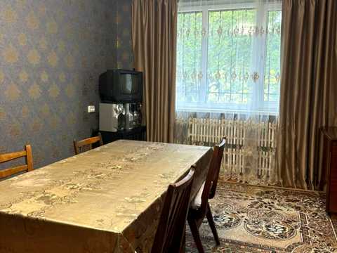 квартира за адресою Нескорених вул. (Героїв Праці), 33б