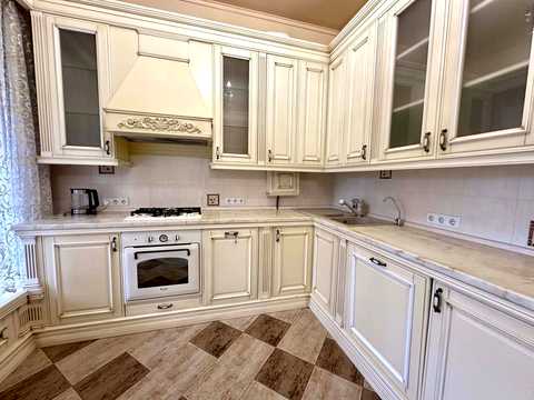 будинок за адресою с. Чайки, Коцюбинського вул.