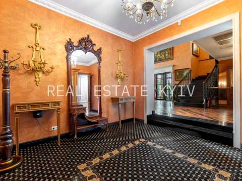 дом по адресу Киев, Метрологическая ул.
