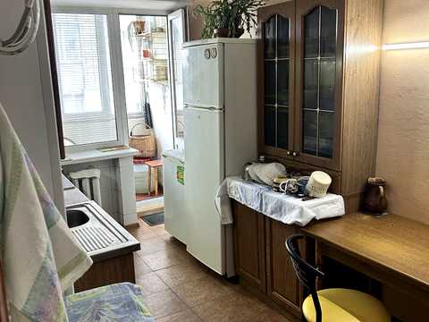 квартира за адресою Героїв просп., 48