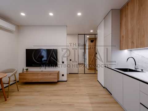 квартира за адресою Салютна вул., 2к25