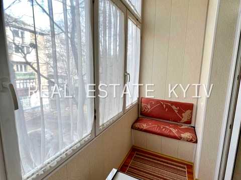квартира за адресою Лабораторний пров., 24