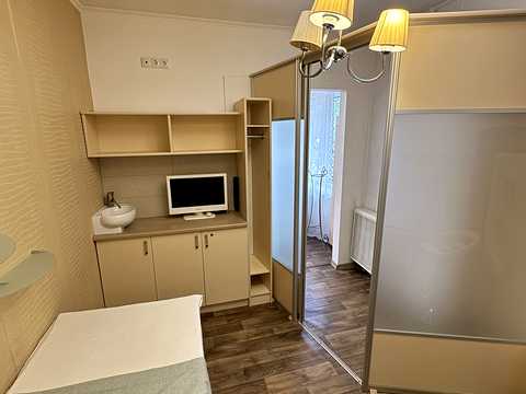 коммерческая по адресу Ровно, Академика Грушевского ул., 44