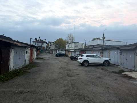 паркомісце за адресою Київ, Бакинська вул., 35