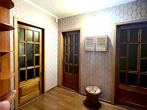 квартира по адресу Небесной Сотни просп. (Маршала Жукова), 5