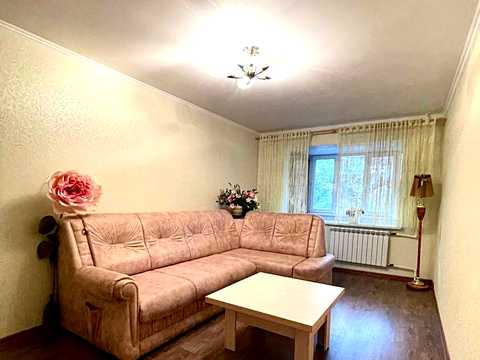 квартира по адресу Небесной Сотни просп. (Маршала Жукова), 5