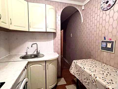 квартира по адресу Небесной Сотни просп. (Маршала Жукова), 5