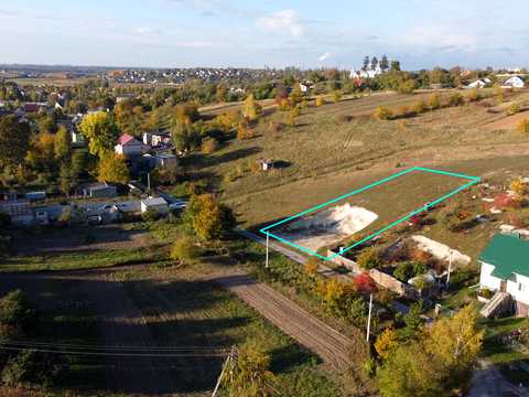 участок по адресу Івана Франка