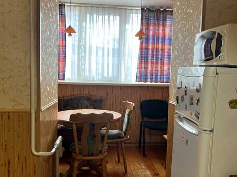 квартира за адресою Робоча вул., 152