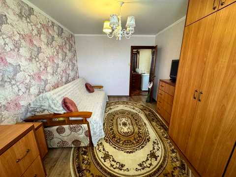 квартира за адресою Героїв просп., 12