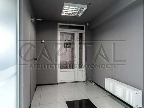комерційна за адресою Антоновича вул. (Горького), 170/172