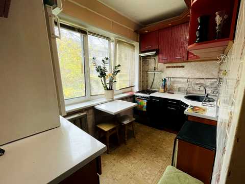 квартира за адресою Парково-Сирецька вул. (Тимофія Шамрила), 12-А