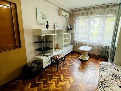 квартира за адресою Парково-Сирецька вул. (Тимофія Шамрила), 12-А