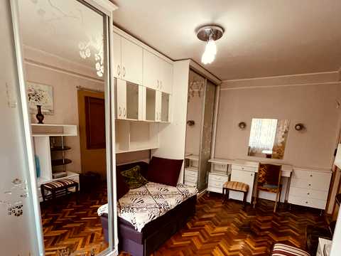 квартира за адресою Парково-Сирецька вул. (Тимофія Шамрила), 12-А