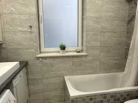 квартира по адресу Бойчука ул., 28-А