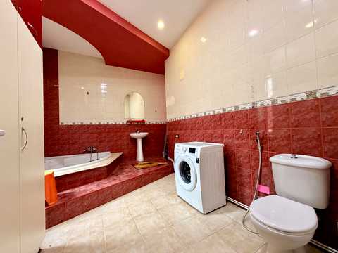 квартира за адресою Троїцька вул., 5