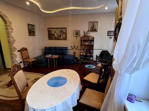 квартира за адресою Миколи Лаврухіна вул., 12