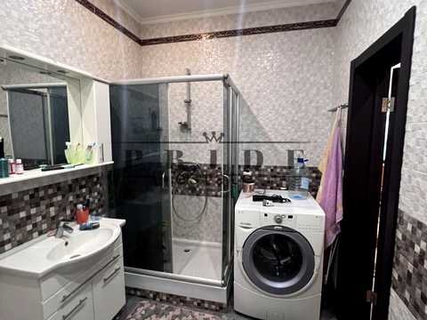 квартира за адресою Миколи Лаврухіна вул., 12