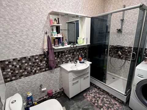 квартира за адресою Миколи Лаврухіна вул., 12