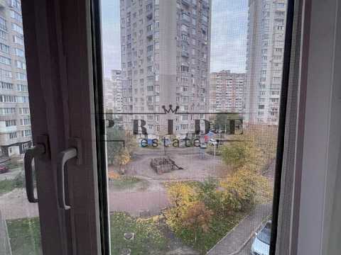 квартира за адресою Миколи Лаврухіна вул., 12