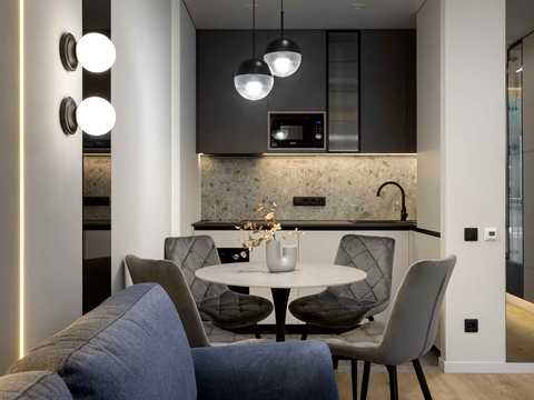 квартира за адресою Салютна вул., 2к6
