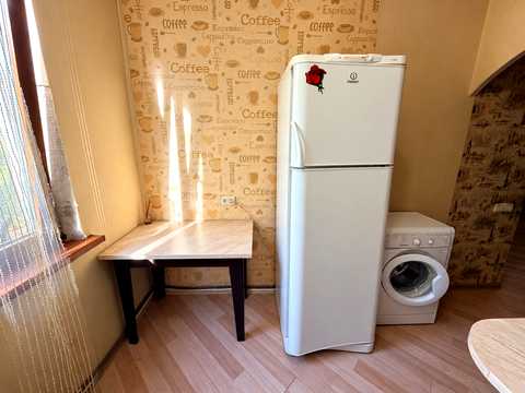 квартира за адресою Перемоги просп., 75б