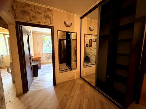 квартира за адресою Перемоги просп., 75б