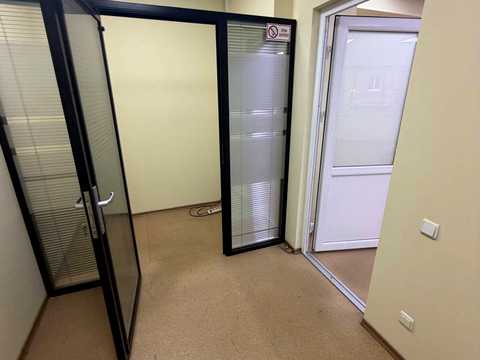 коммерческая по адресу Исполкомовская ул., 51